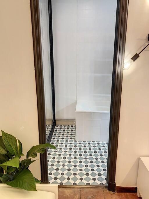 Ibiza -Sublime Studio Place De La Trinite- Netflix Apartamento Toulouse Exterior foto